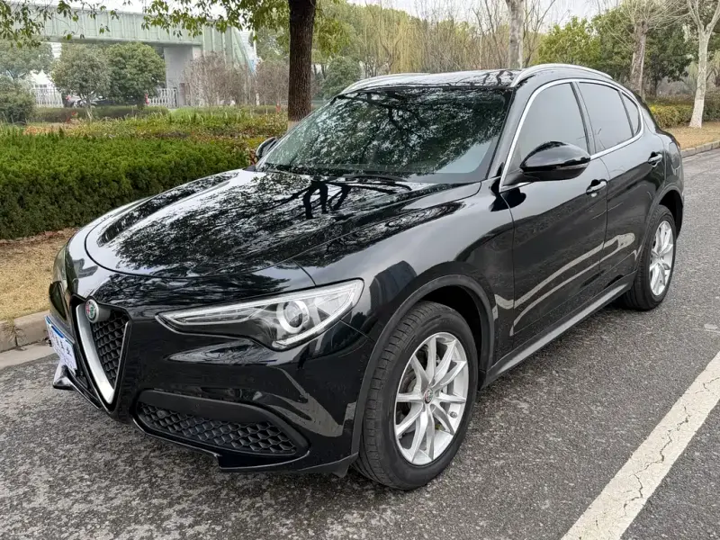 Alfa Romeo Stelvio, 2019