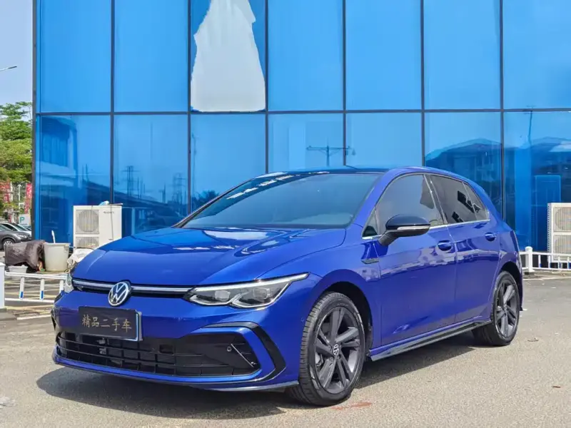Volkswagen Golf, 2021
