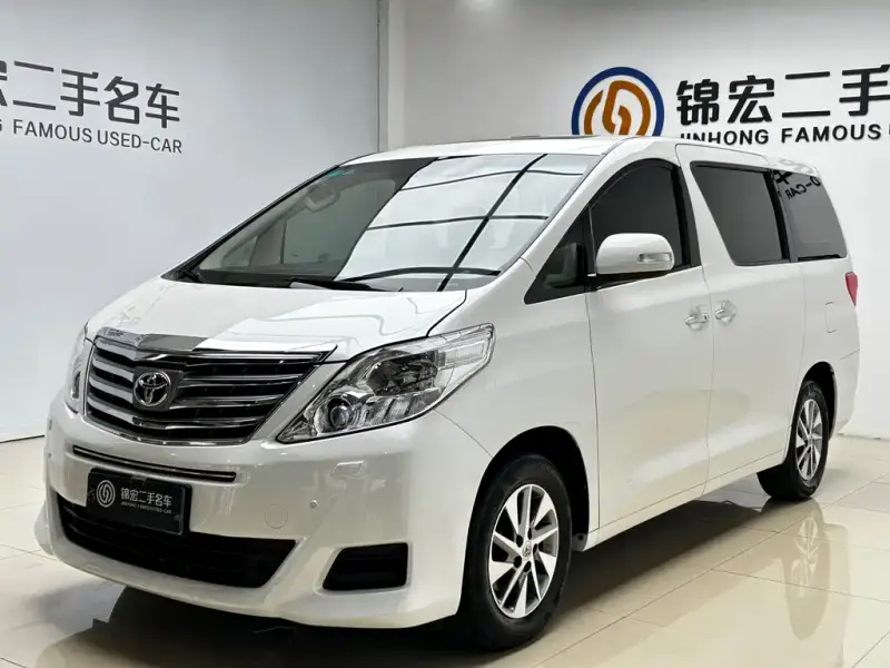 Toyota Alphard, 2015