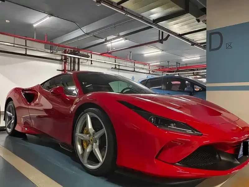 Ferrari F8, 2022