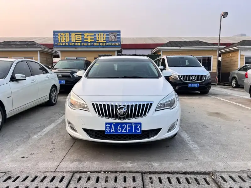 Buick Excelle, 2014