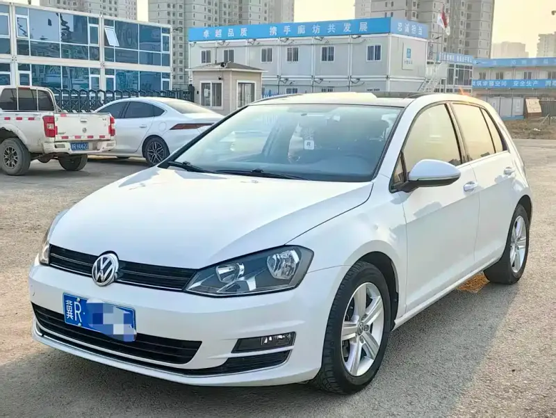 Volkswagen Golf, 2015