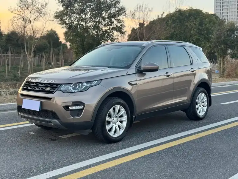 Land Rover Discovery Sport, 2016