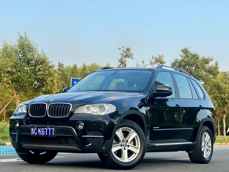 BMW X5 (Import), 2011