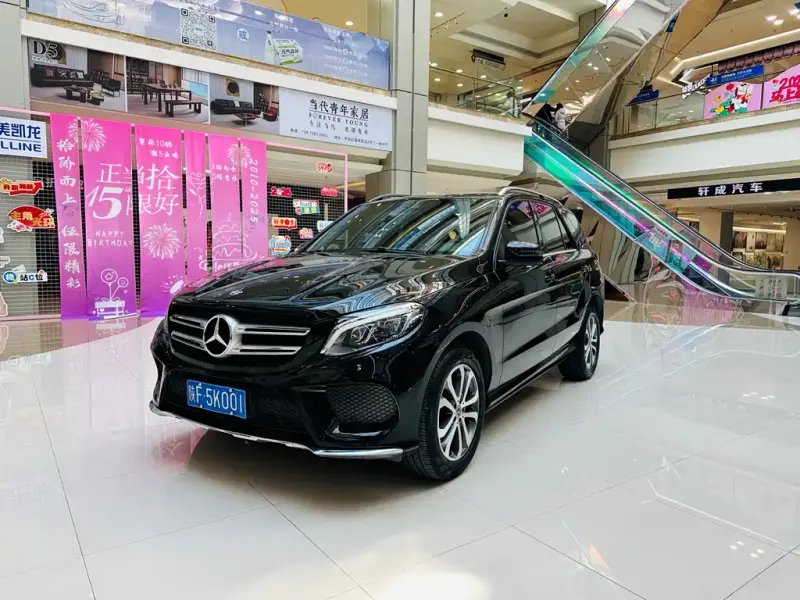 Mercedes-Benz GLE, 2018 — фото 1