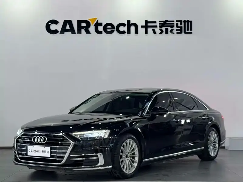 Audi A8, 2022