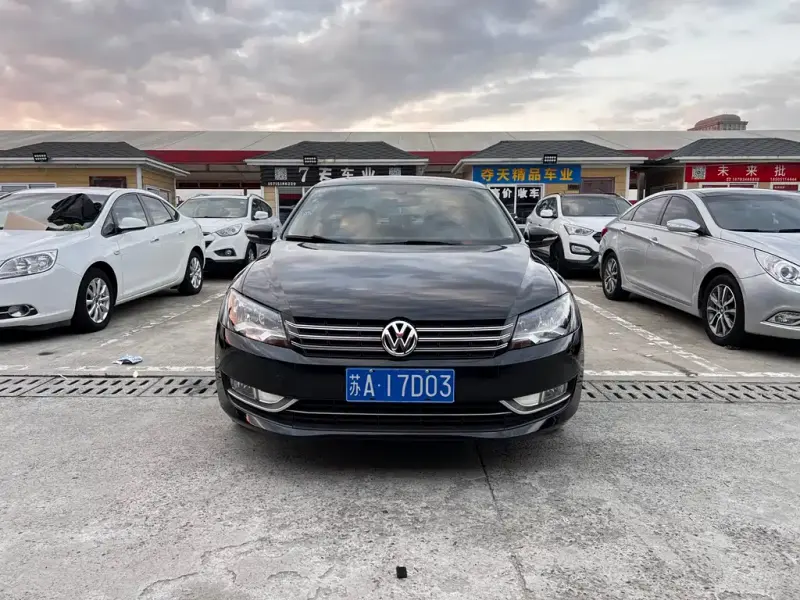 Volkswagen Passat, 2014 — фото 1