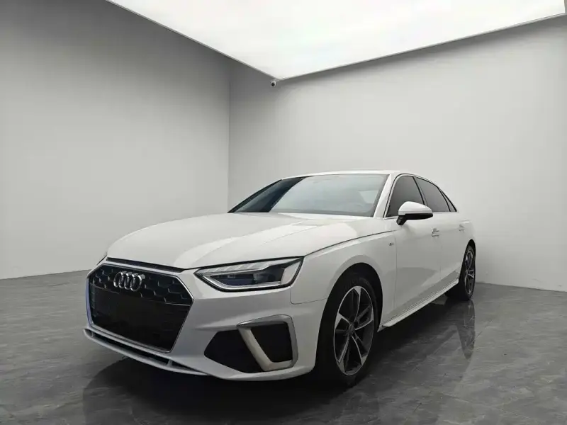Audi A4L, 2021
