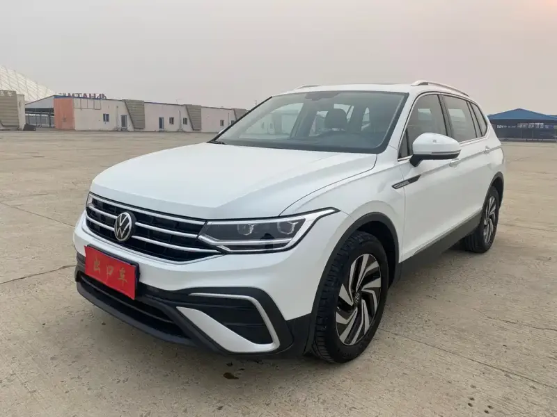 Volkswagen Tiguan L, 2022