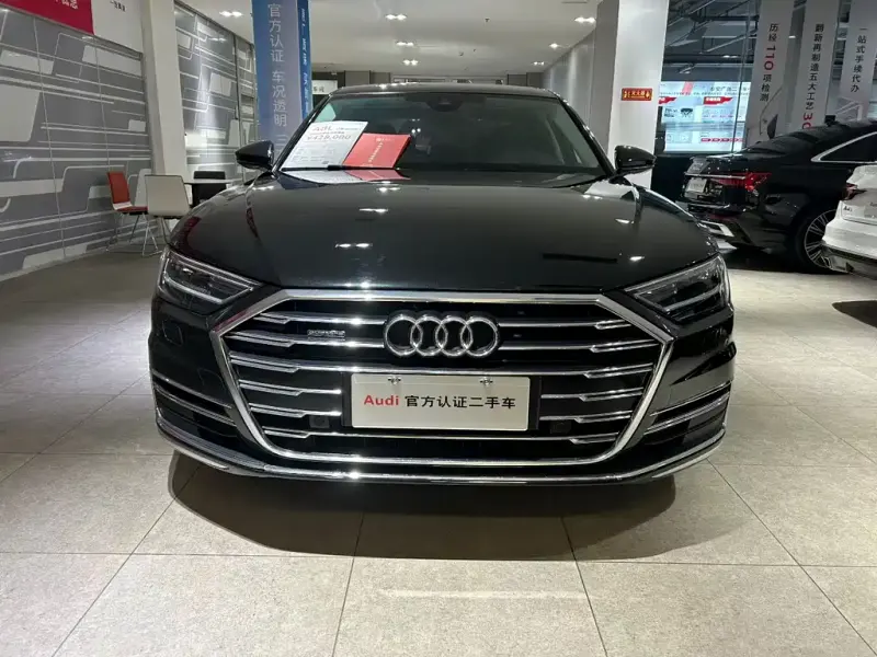 Audi A8, 2022