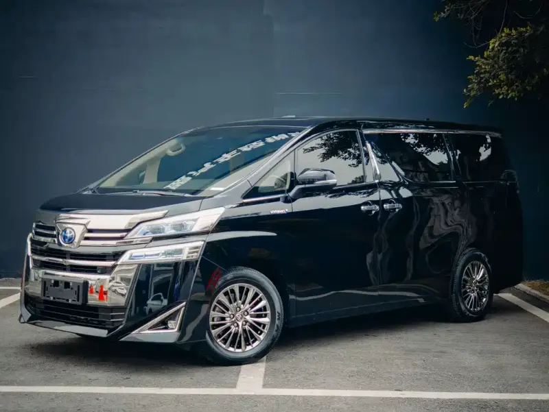 Toyota Vellfire, 2021 — фото 1