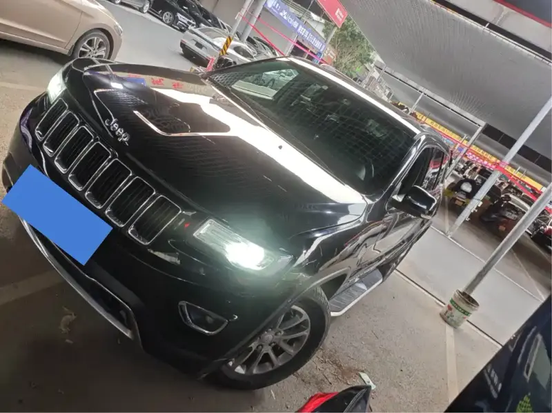 Jeep Grand Cherokee (Import), 2016