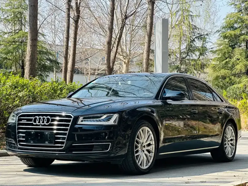 Audi A8, 2014
