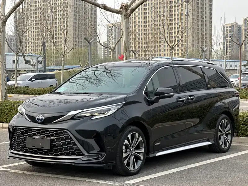 Toyota Granvia, 2023