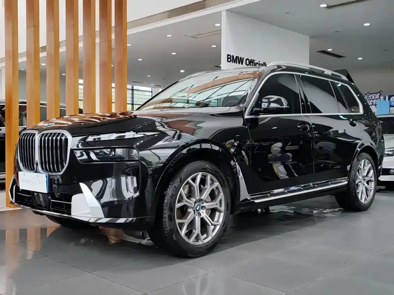 BMW X7, 2023