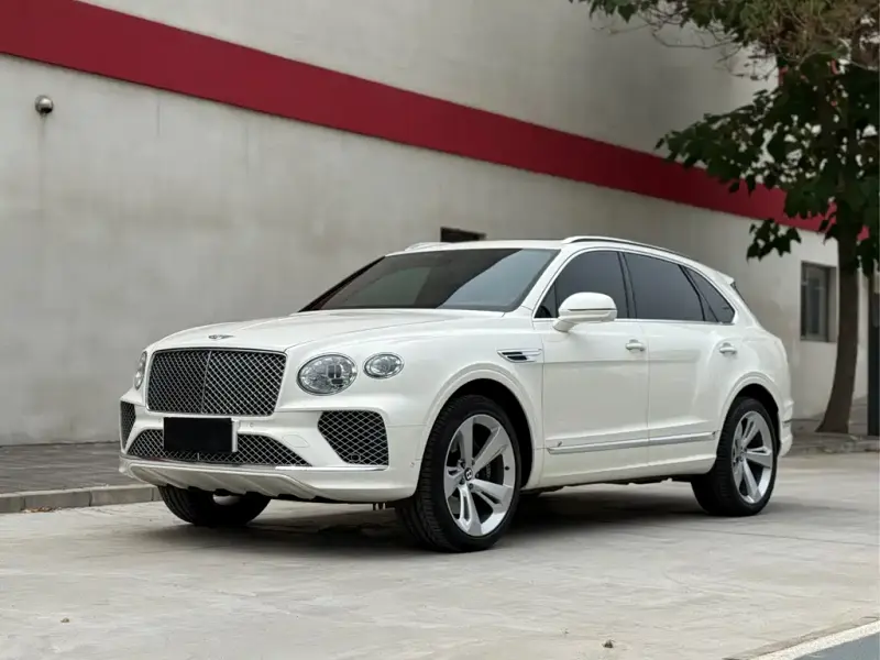 Bentley Bentayga, 2021