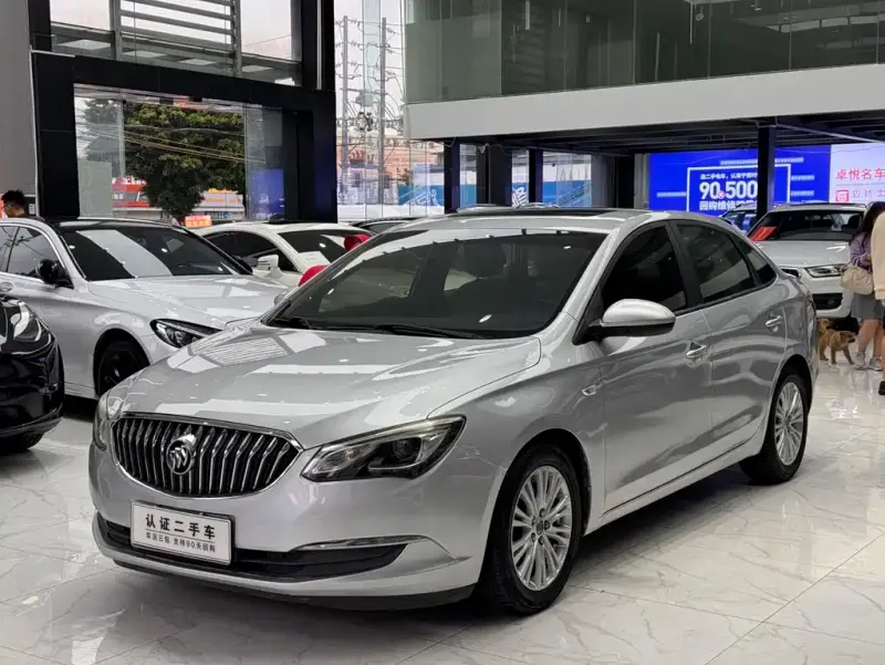 Buick Excelle, 2016