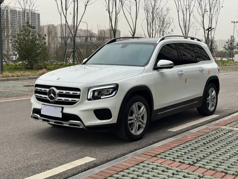 Mercedes-Benz GLB, 2020