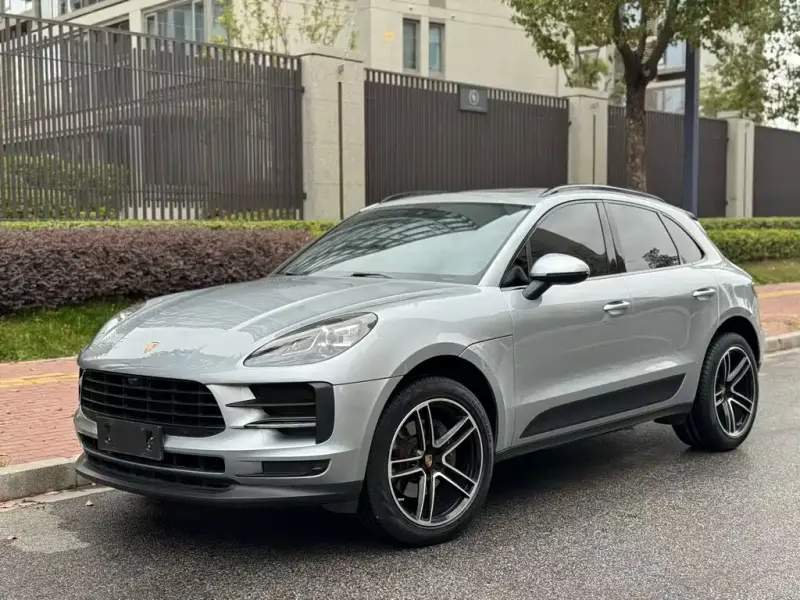 Porsche Macan, 2020 — фото 1