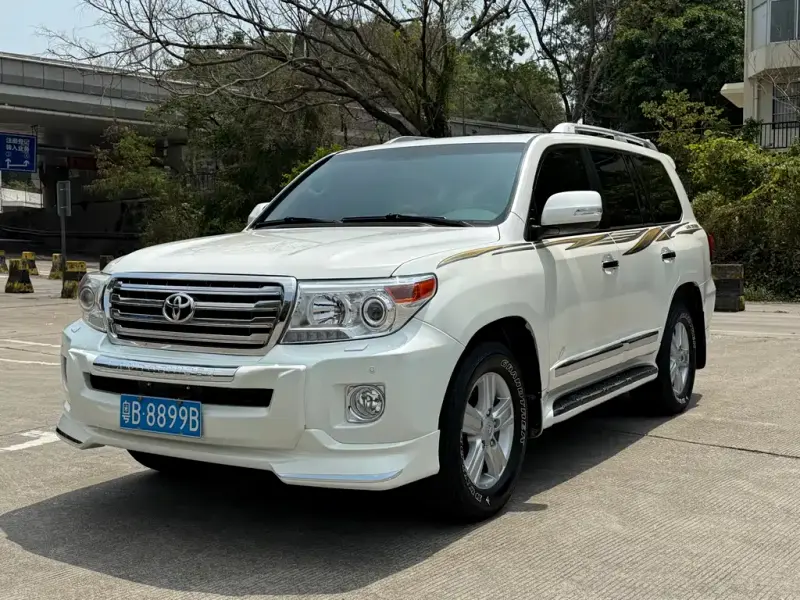 Toyota Land Cruiser, 2014 — фото 1