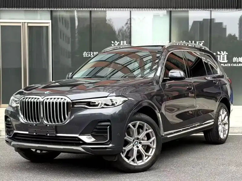 BMW X7, 2022