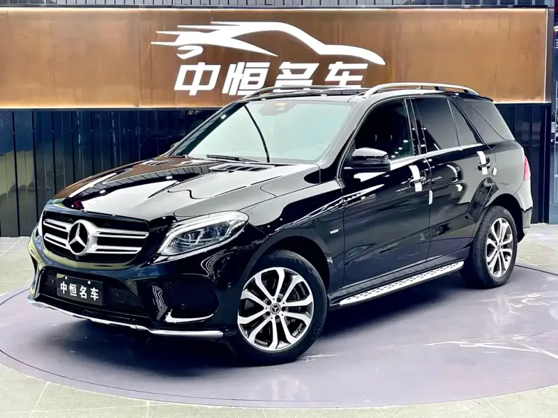 Mercedes-Benz GLE, 2016 — фото 1