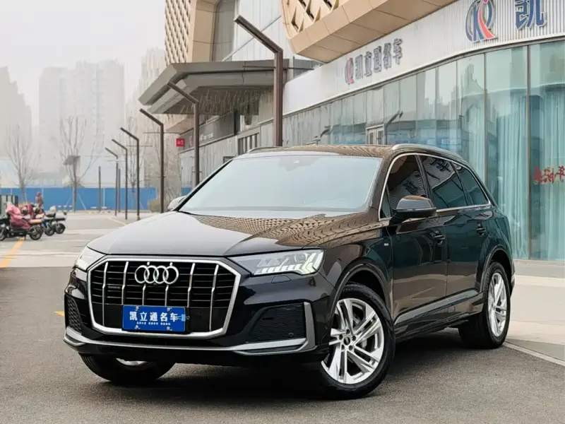 Audi Q7, 2021 — фото 1
