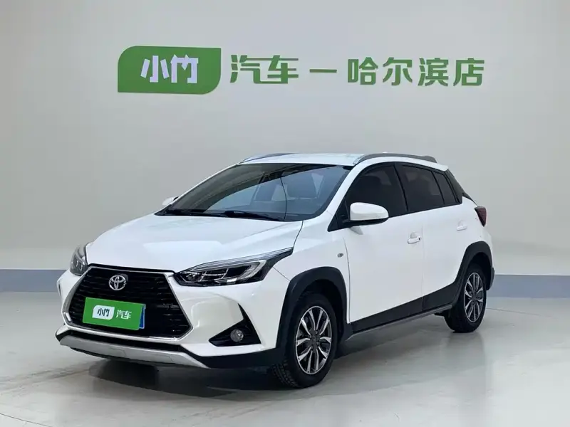 Toyota Yaris L, 2022 — фото 1
