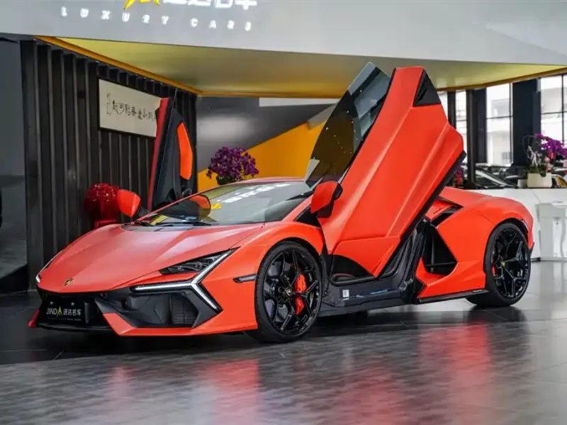 Lamborghini Revuelto, 2026