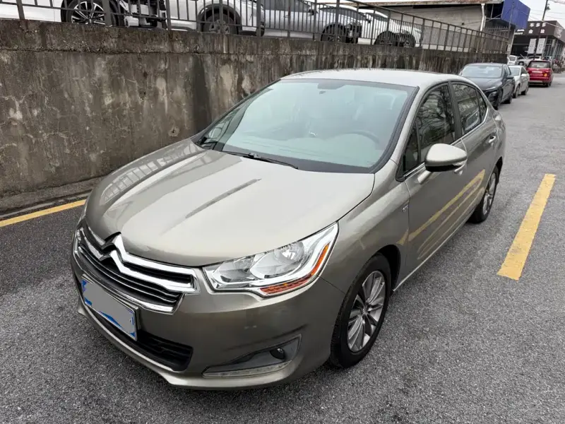 Citroen C4L, 2015