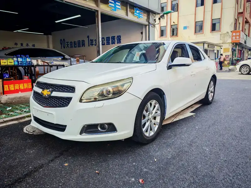 Chevrolet Malibu, 2015