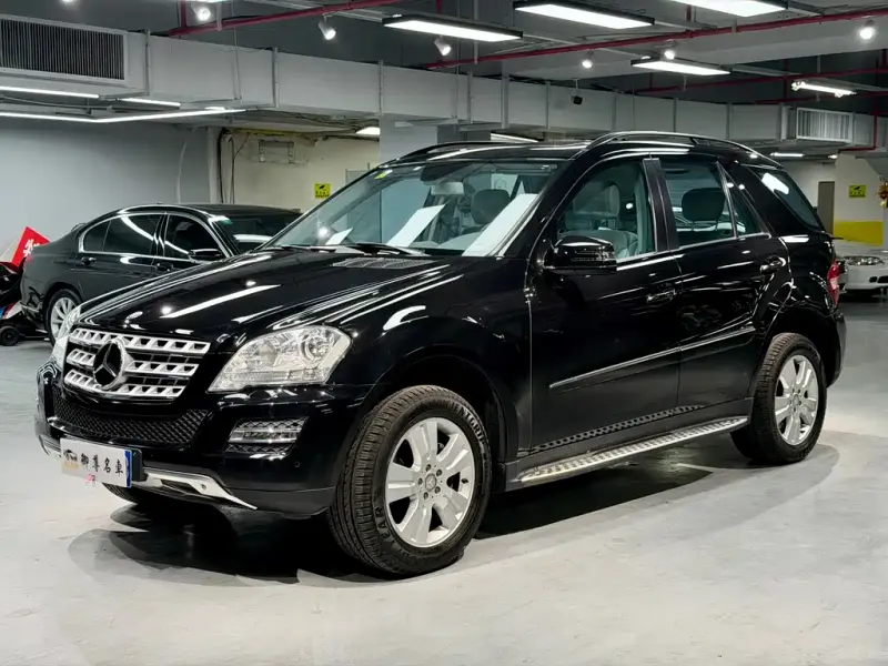 Mercedes-Benz M-Class, 2011