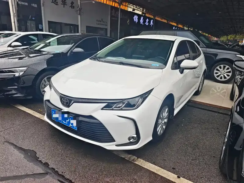 Toyota Corolla, 2020 — фото 1