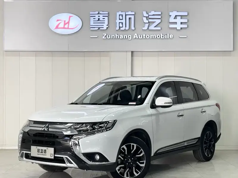 Mitsubishi Outlander, 2019