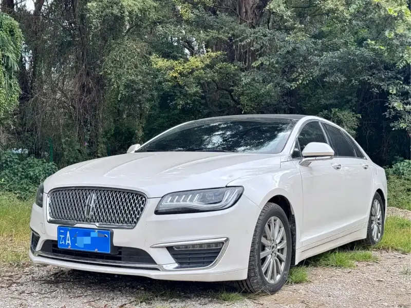 Lincoln MKZ, 2019