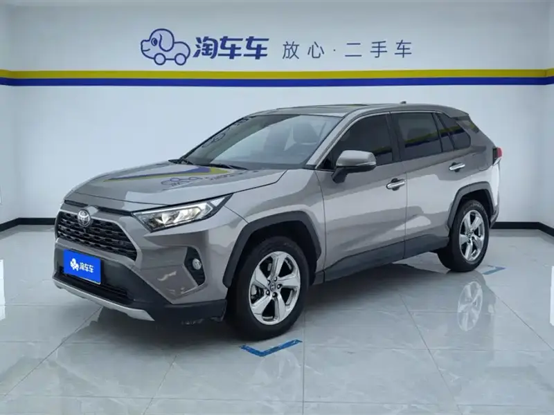 Toyota RAV4, 2023