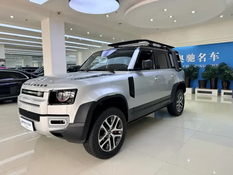Land Rover Defender, 2021