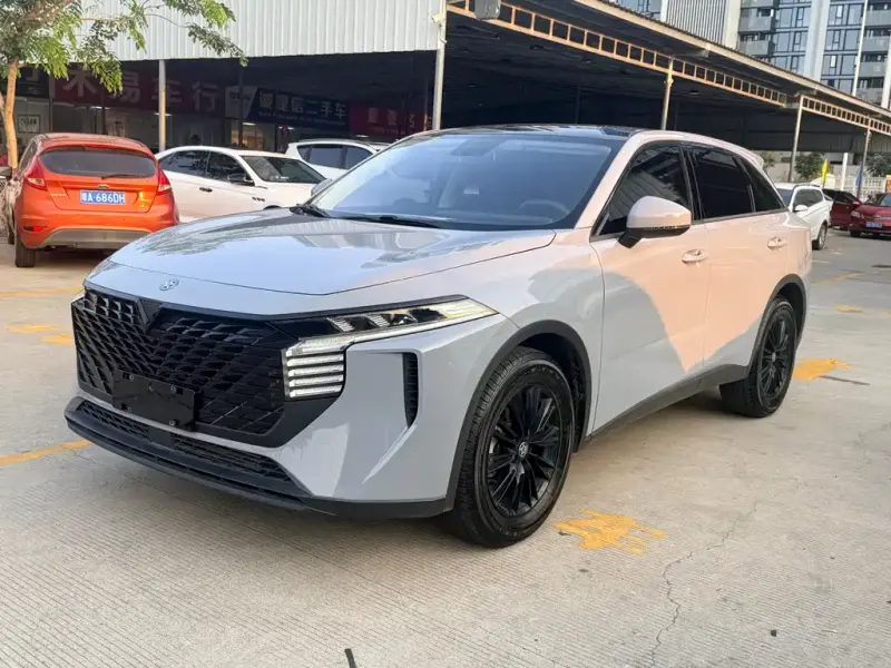 Venucia V, 2023