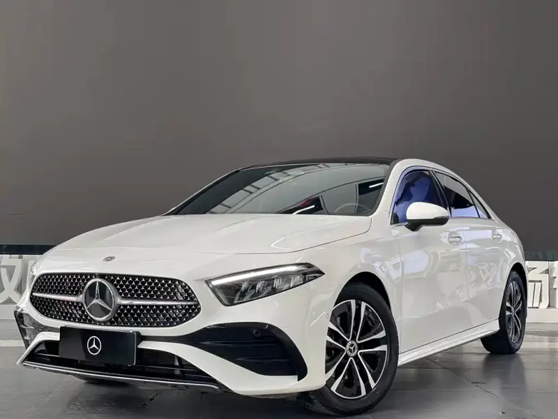 Mercedes-Benz A-Class, 2024 — фото 1