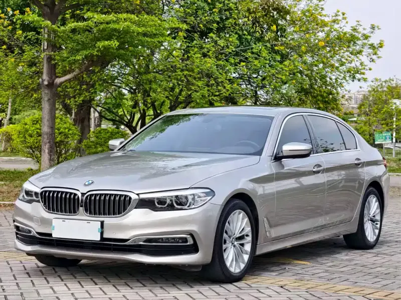 BMW 5 Series, 2019 — фото 1