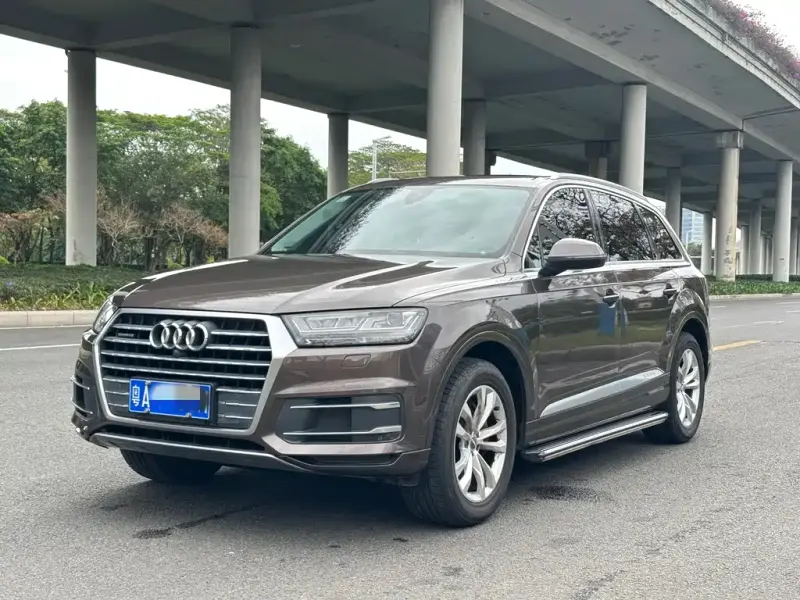 Audi Q7, 2018 — фото 1
