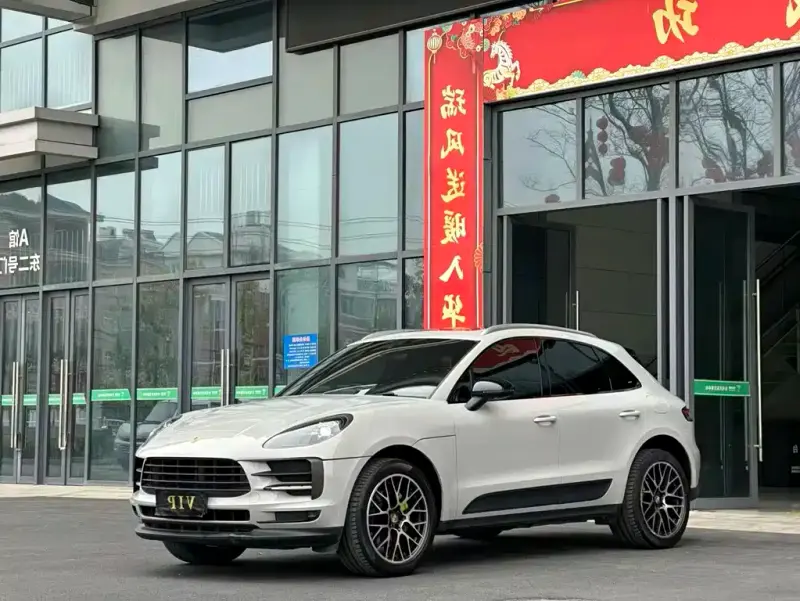 Porsche Macan, 2018 — фото 1