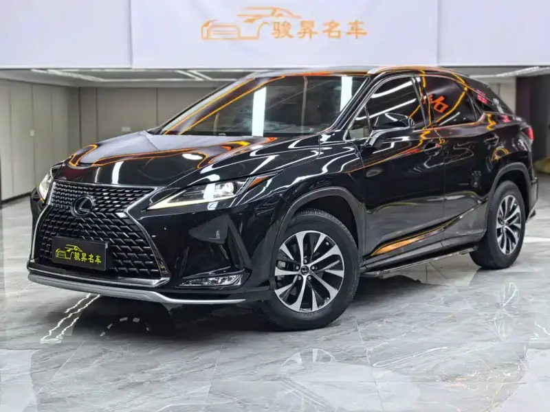 Lexus RX, 2021