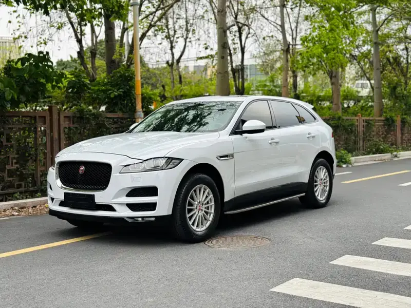 Jaguar F-PACE, 2017