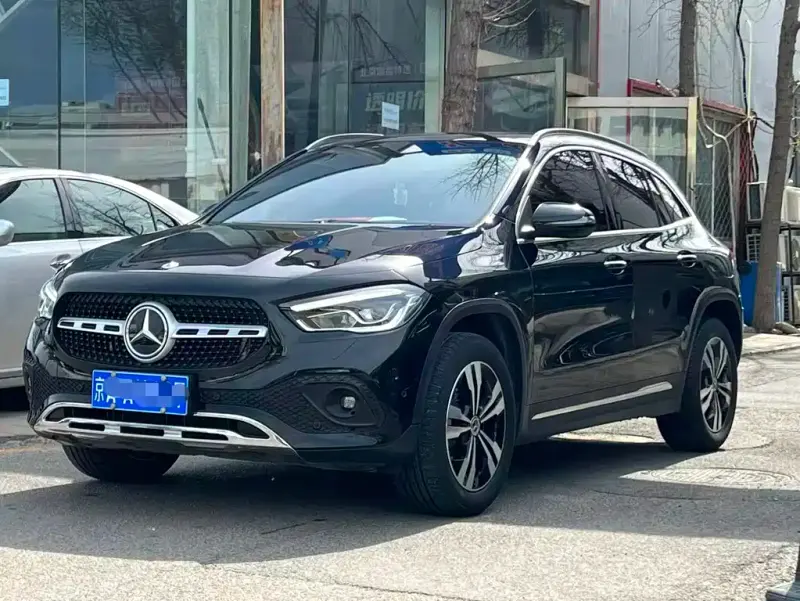 Mercedes-Benz GLA, 2021 — фото 1