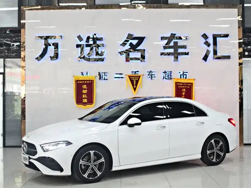 Mercedes-Benz A-Class, 2023 — фото 1