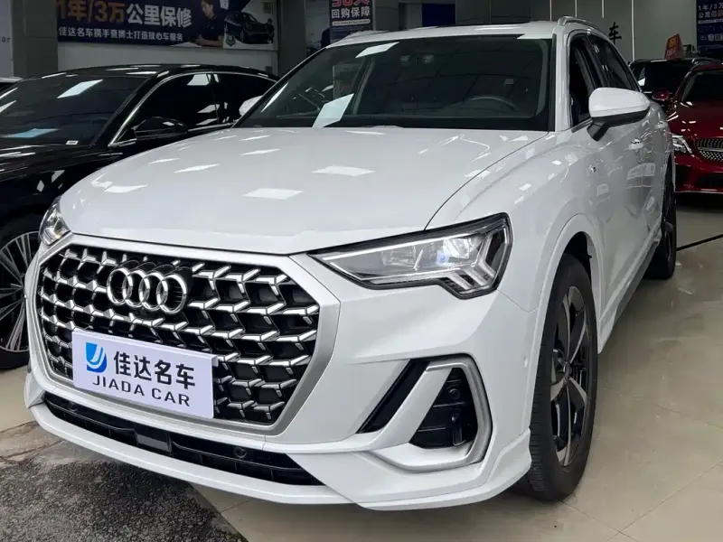 Audi Q3, 2025