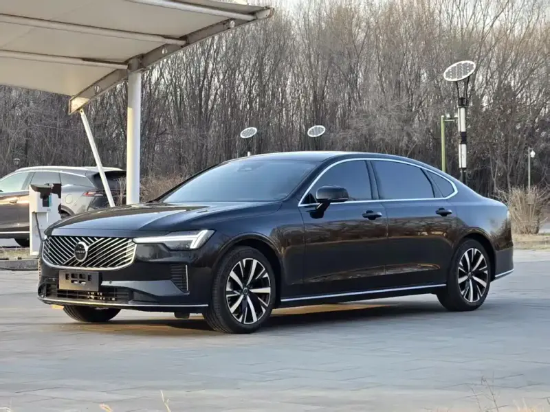 Volvo S90, 2026