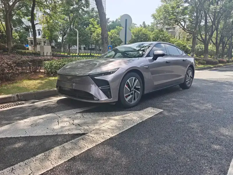 Exeed ES, 2025