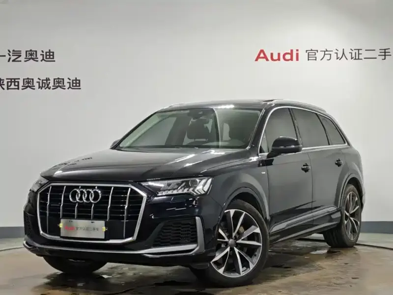 Audi Q7, 2020 — фото 1